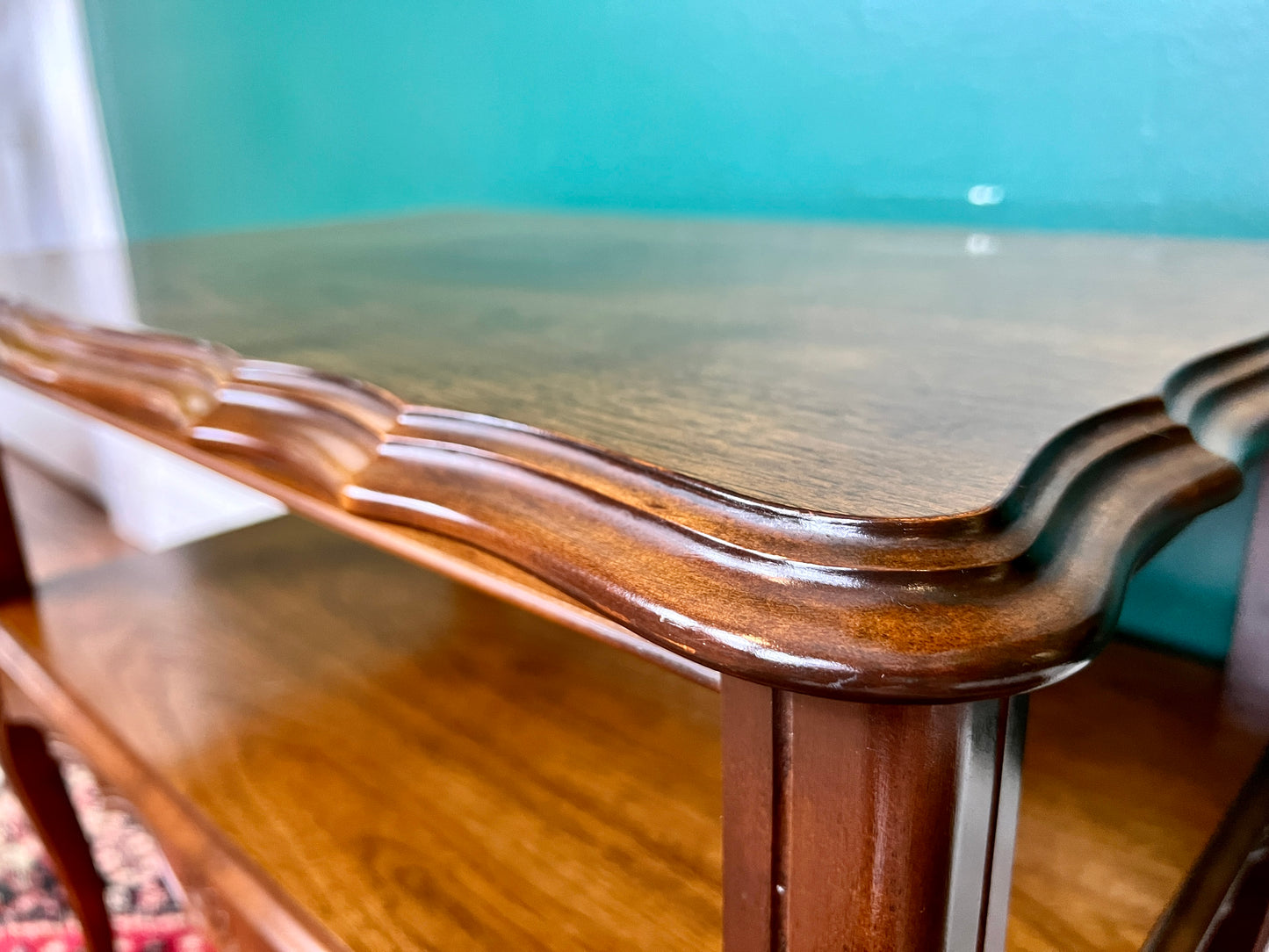 The Fan Tastic Table