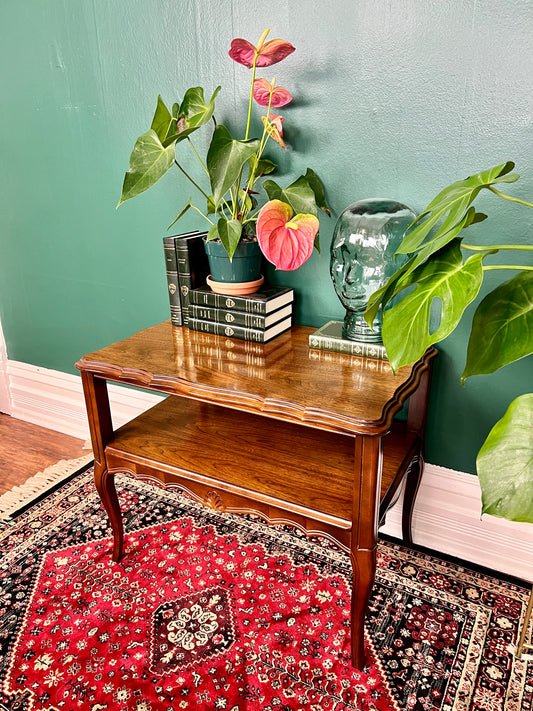 The Fan Tastic Table