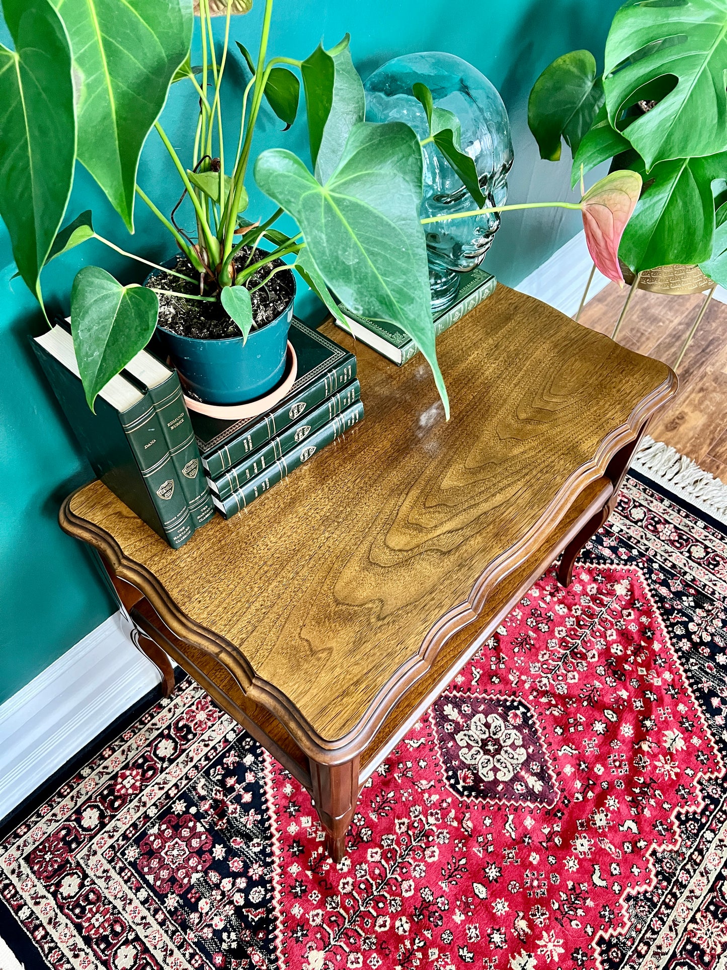 The Fan Tastic Table