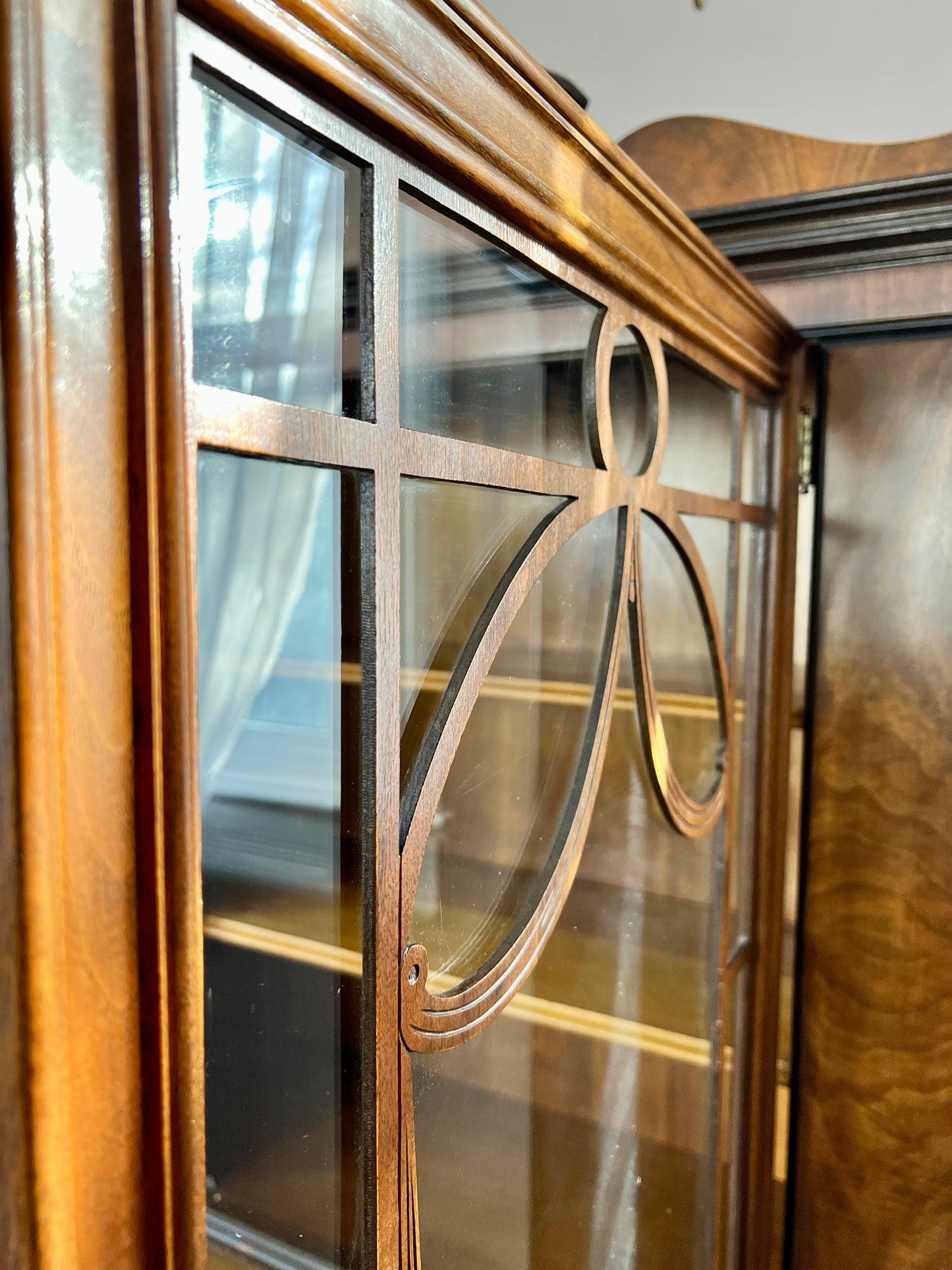 The Mariposa Cabinet