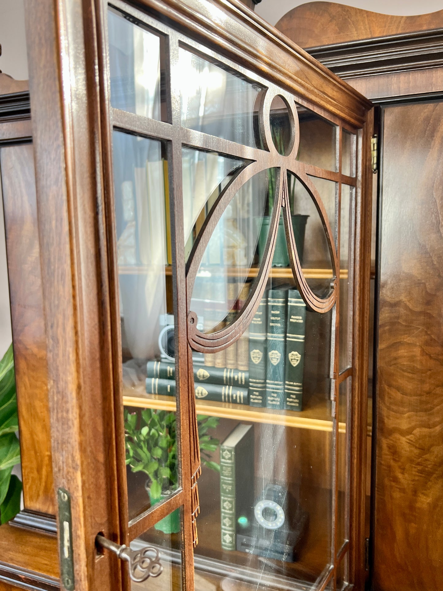 The Mariposa Cabinet