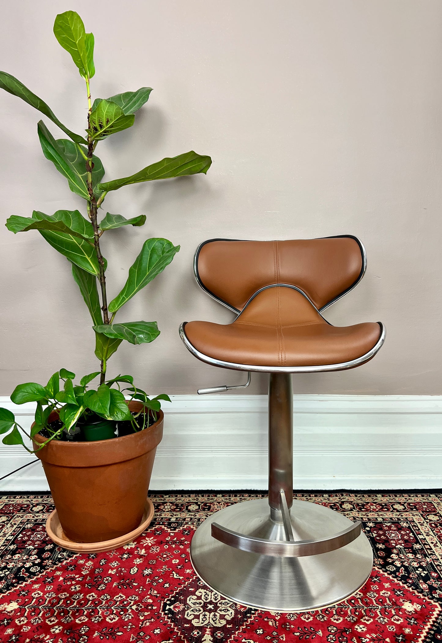 The Barstow Bar Stools
