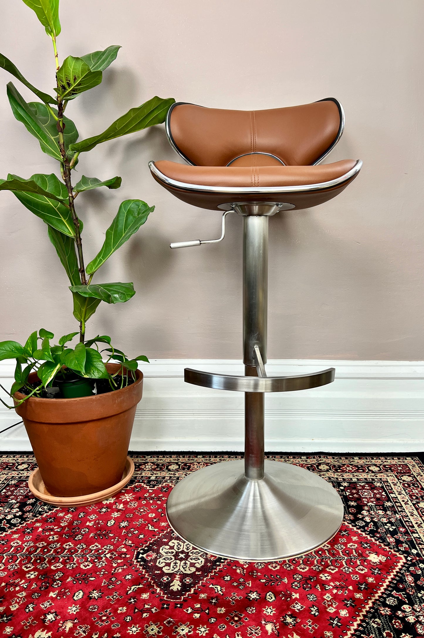 The Barstow Bar Stools