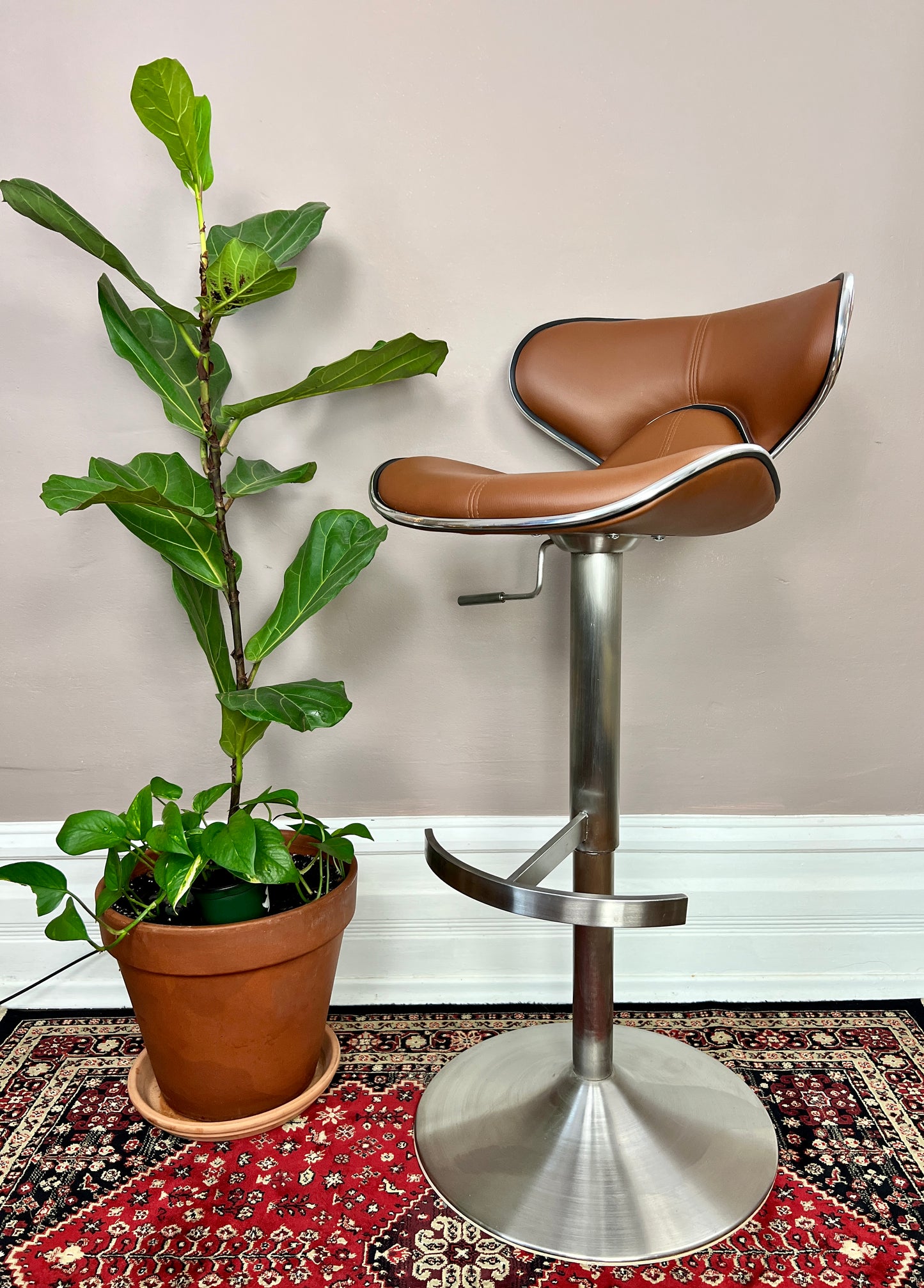 The Barstow Bar Stools