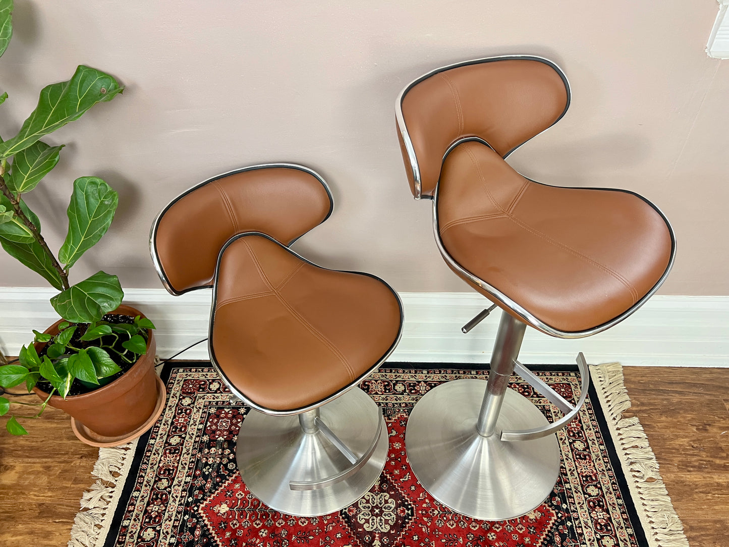 The Barstow Bar Stools
