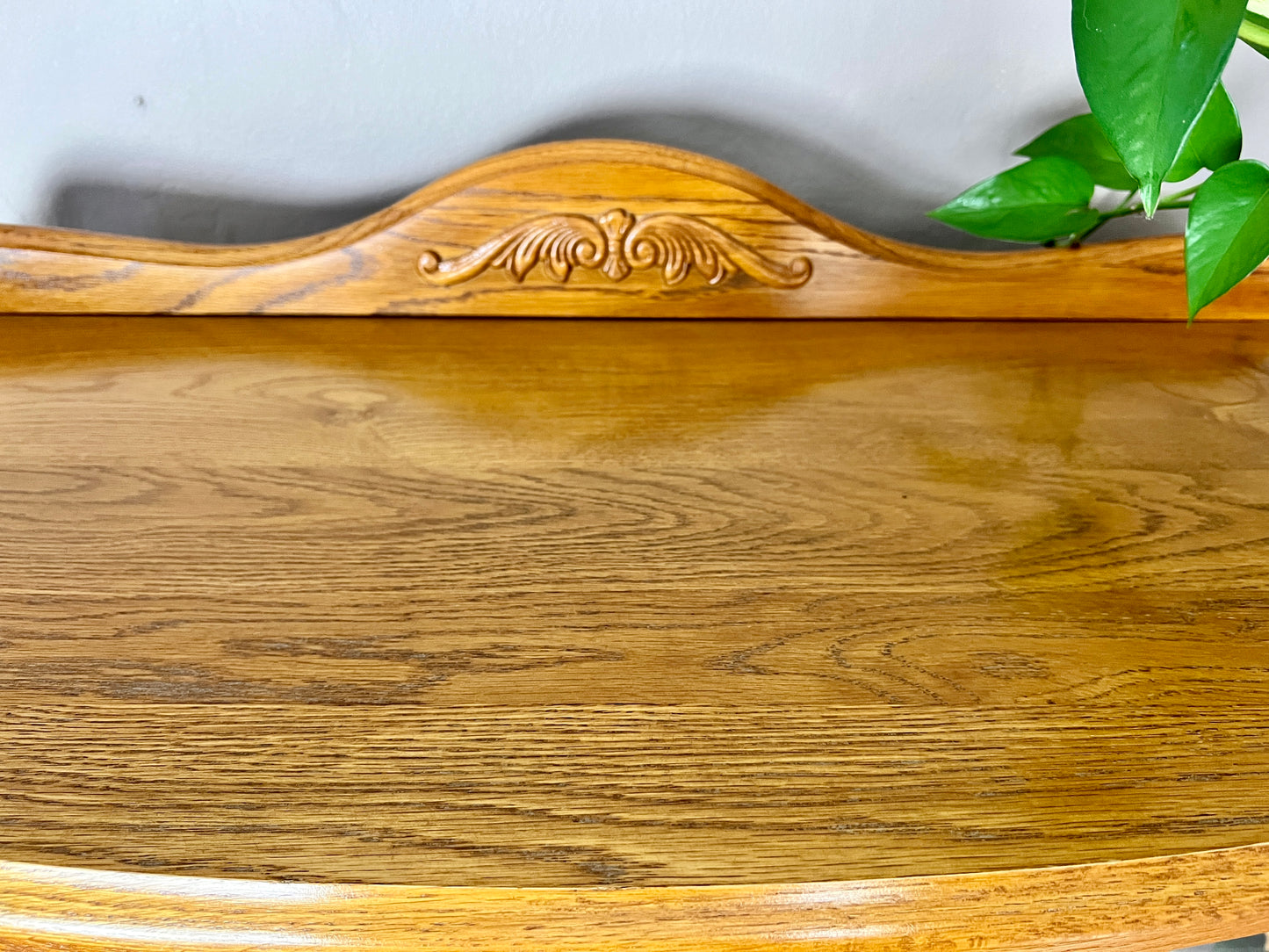 The Tussock Display Cabinet