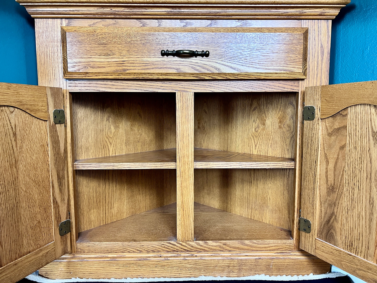 The Carlton Corner Cabinet