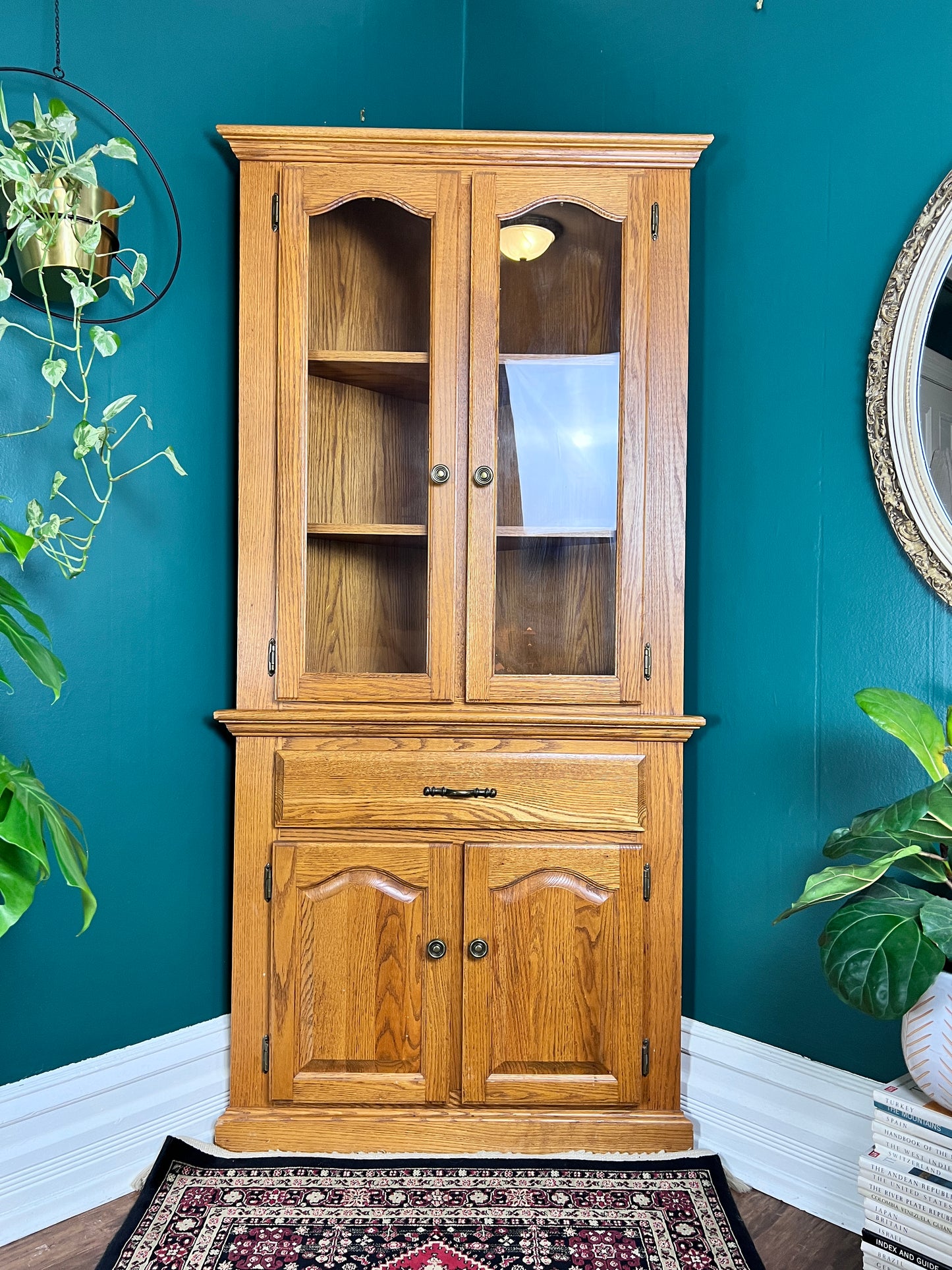 The Carlton Corner Cabinet