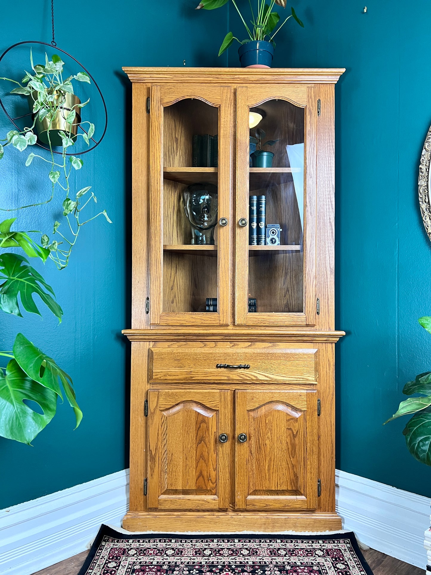 The Carlton Corner Cabinet