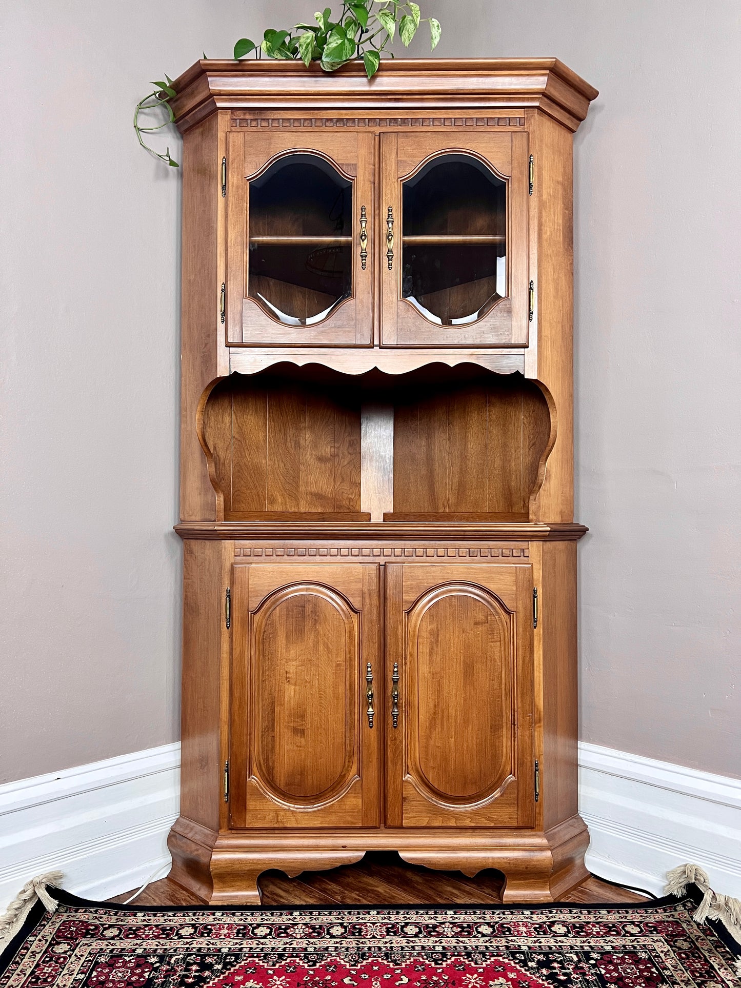 The Giancarlo Corner Cabinet