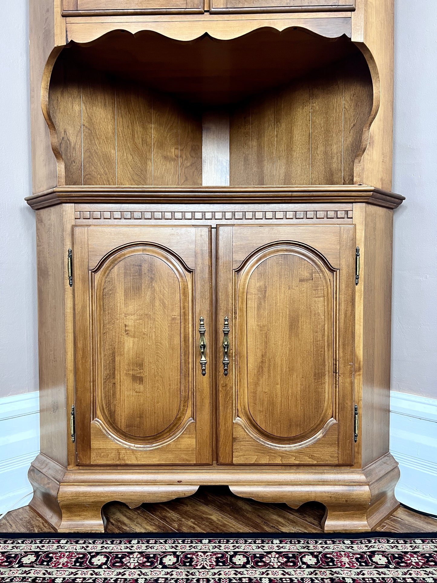 The Giancarlo Corner Cabinet