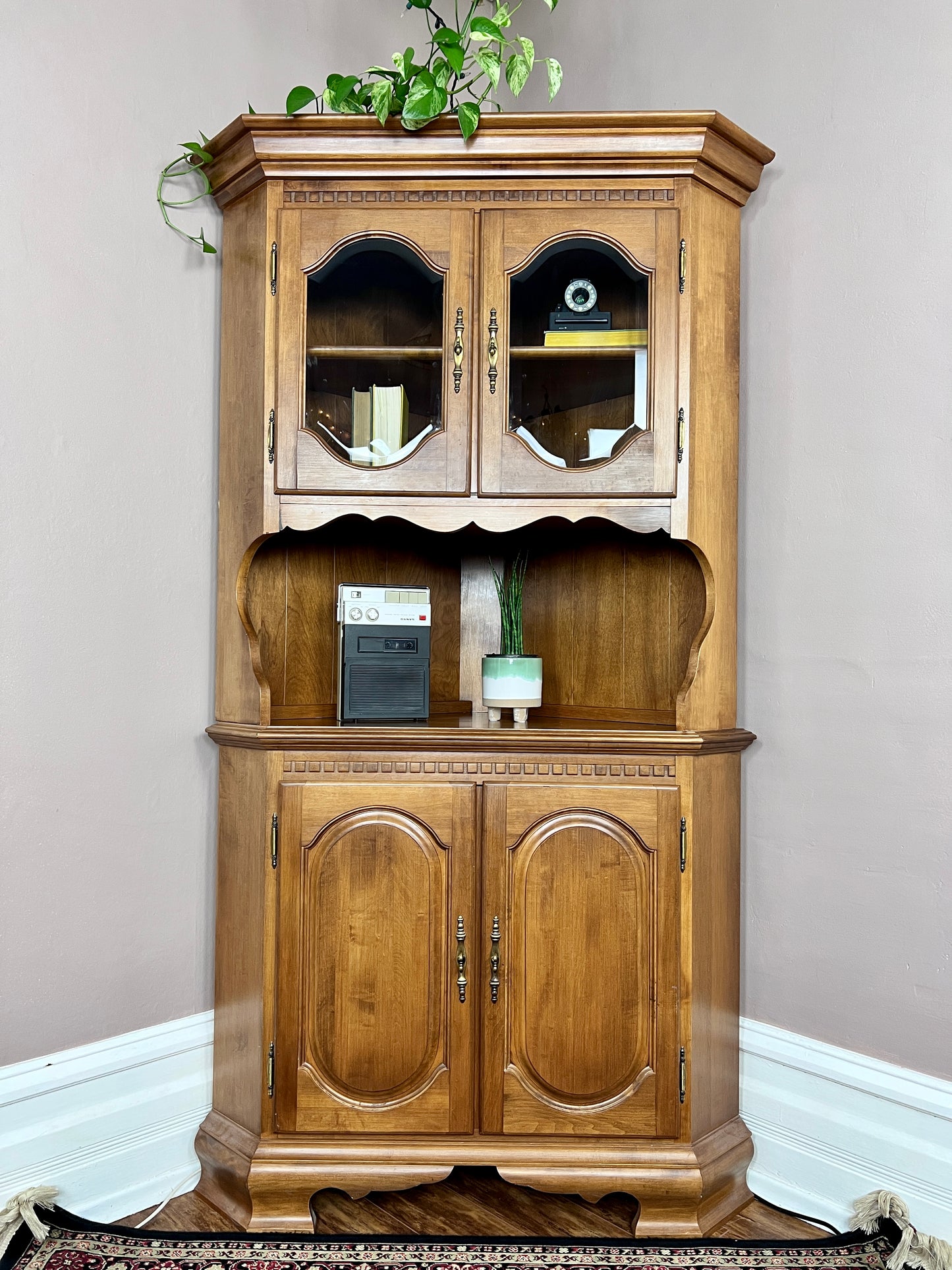 The Giancarlo Corner Cabinet