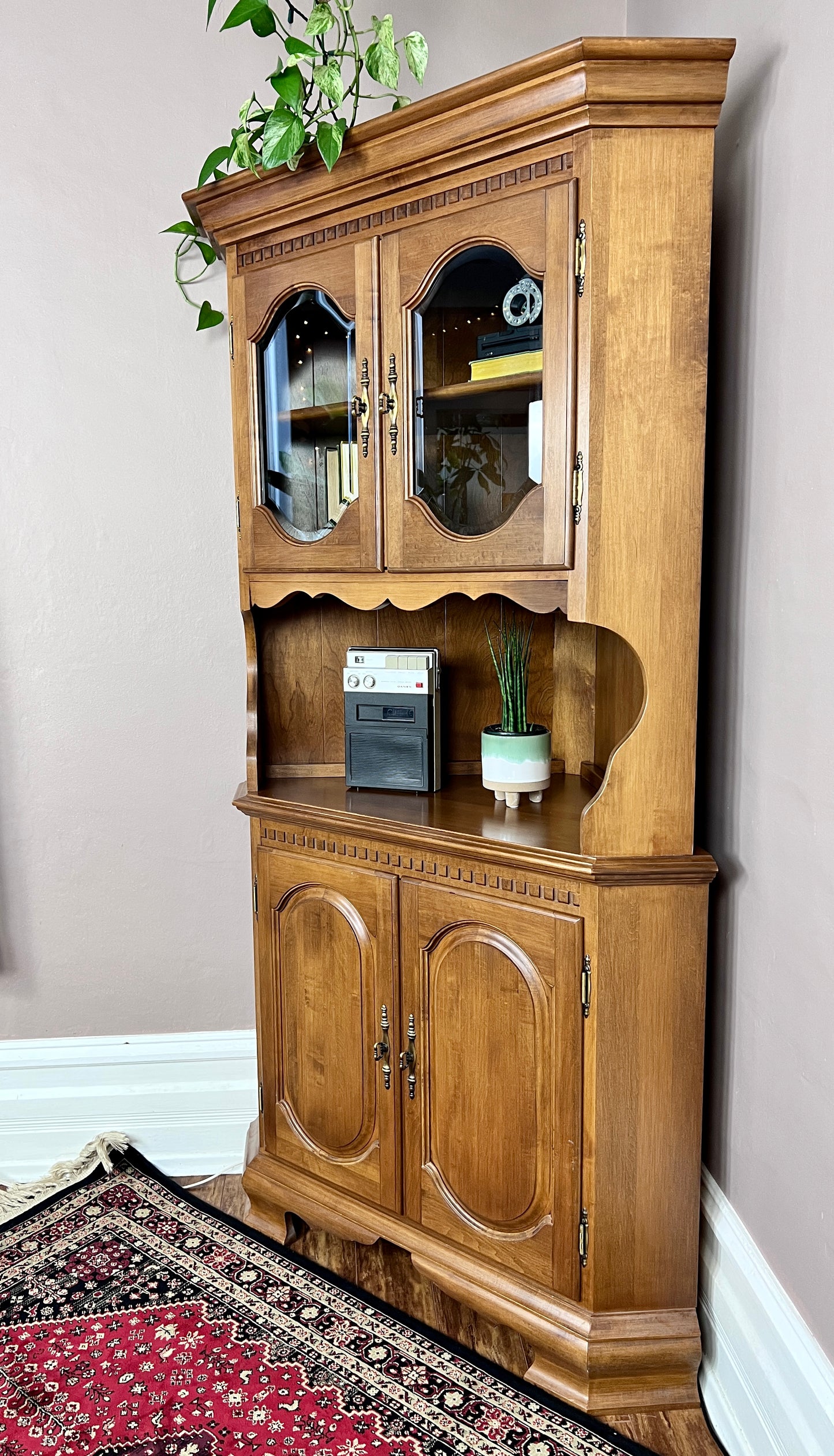 The Giancarlo Corner Cabinet