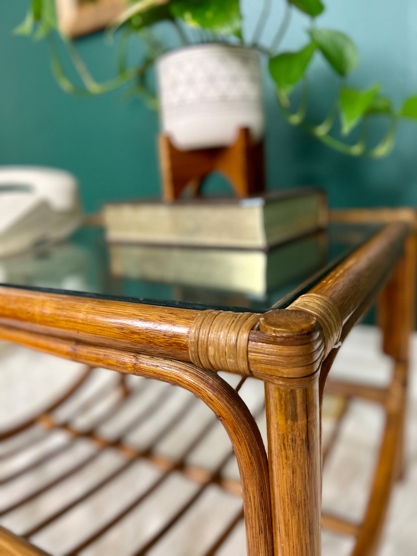 The Roland Rattan Table