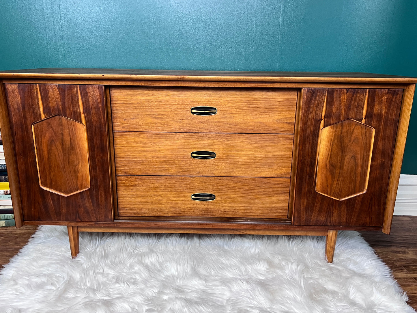 The Larsen Dresser