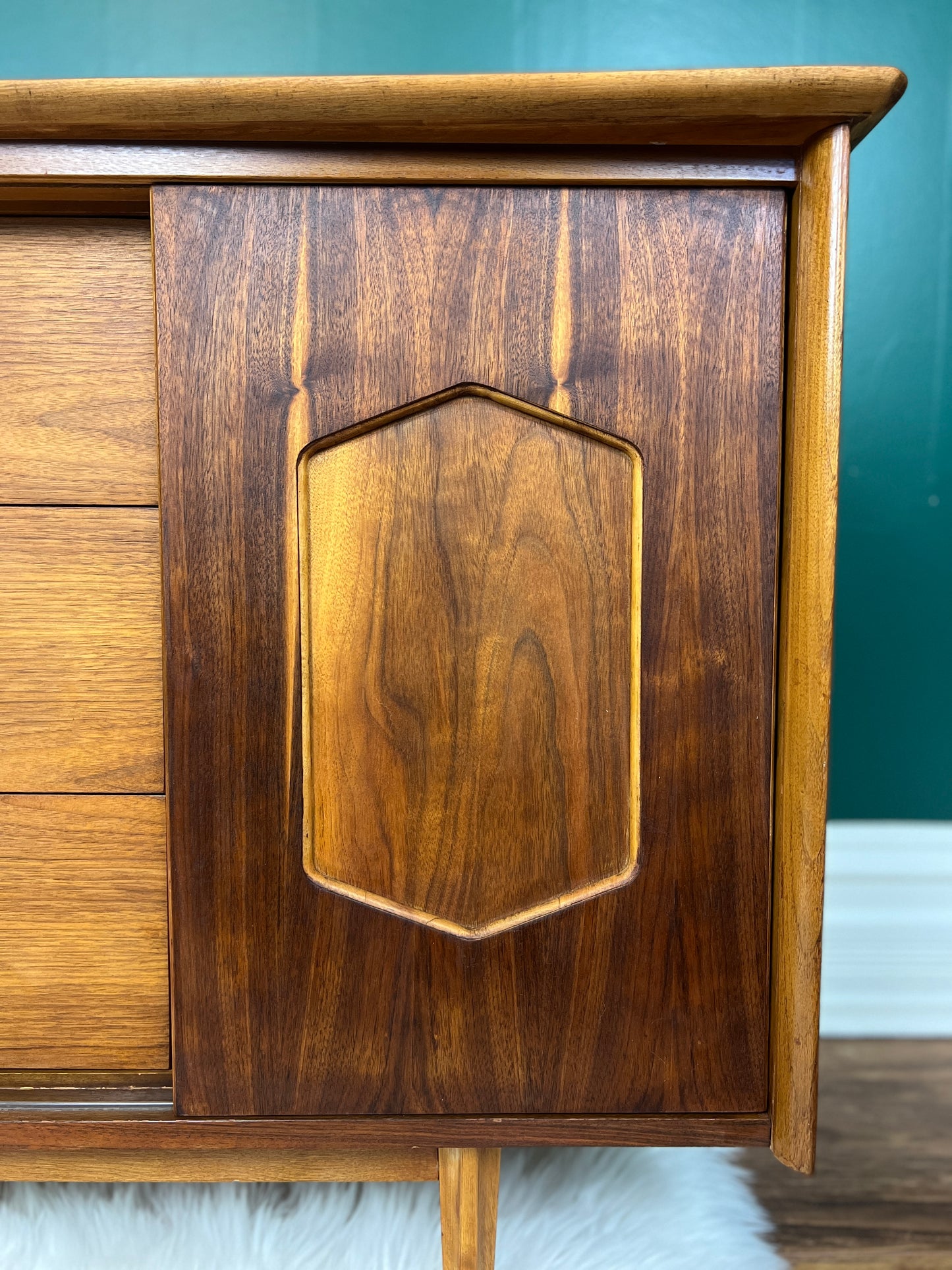 The Larsen Dresser