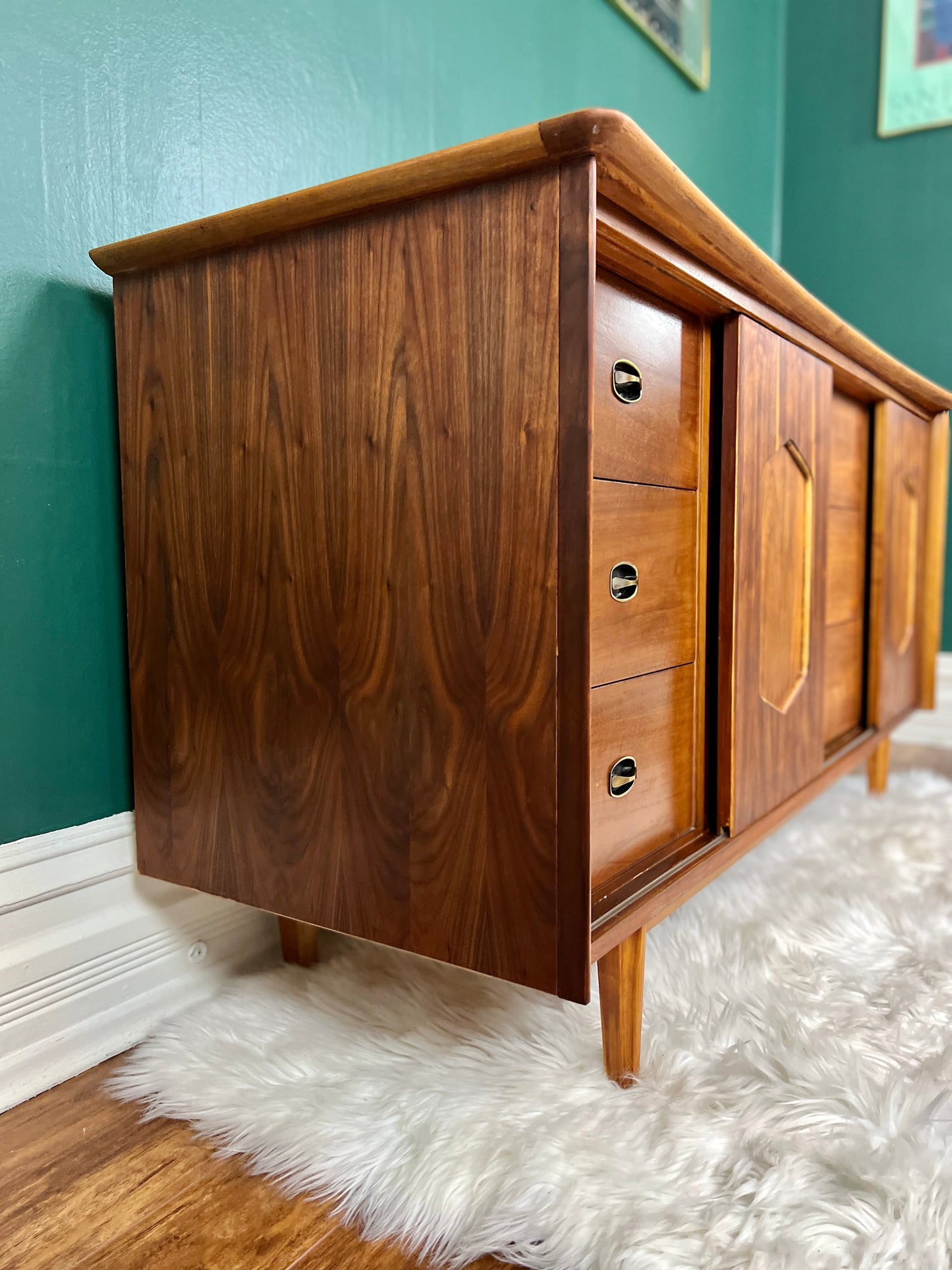 The Larsen Dresser