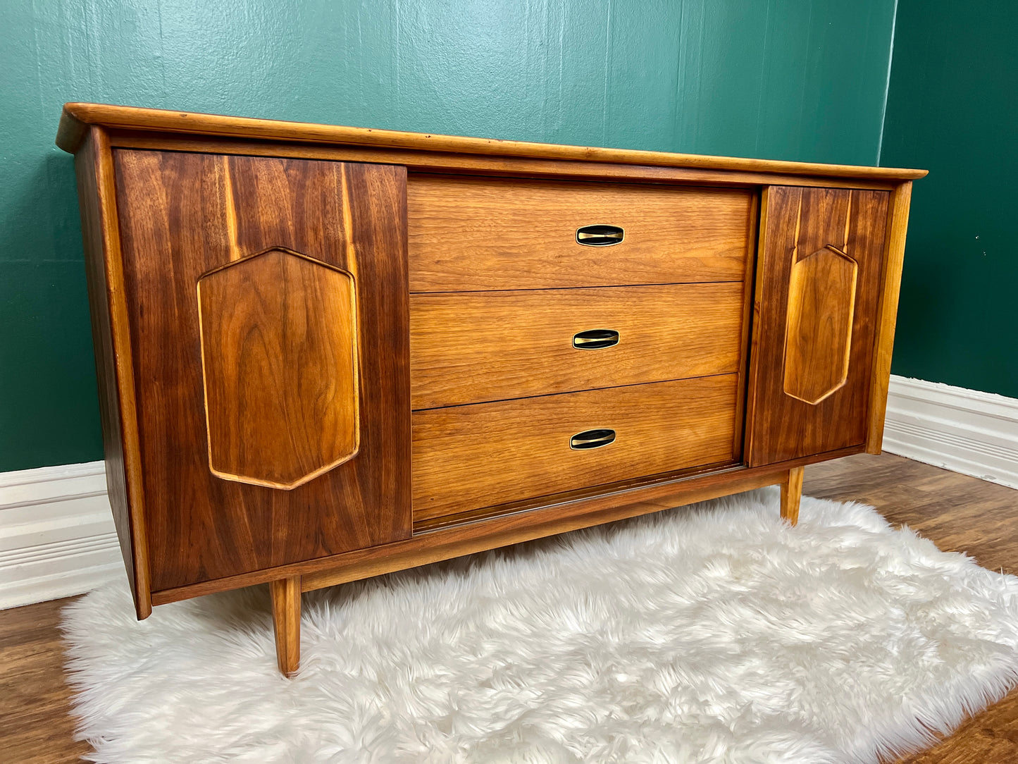The Larsen Dresser