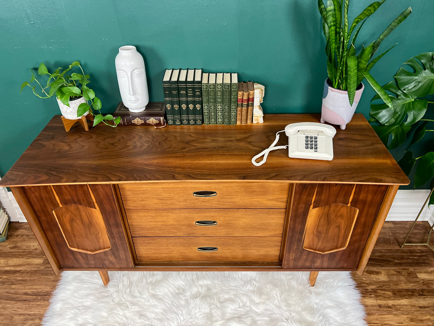 The Larsen Dresser