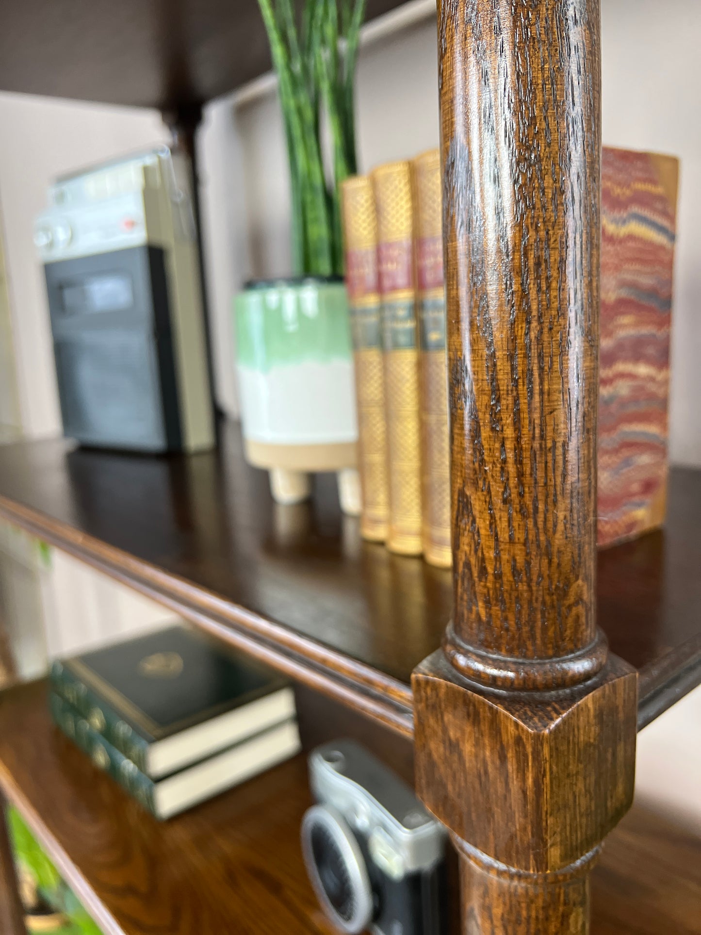 The Etagere Bookcase
