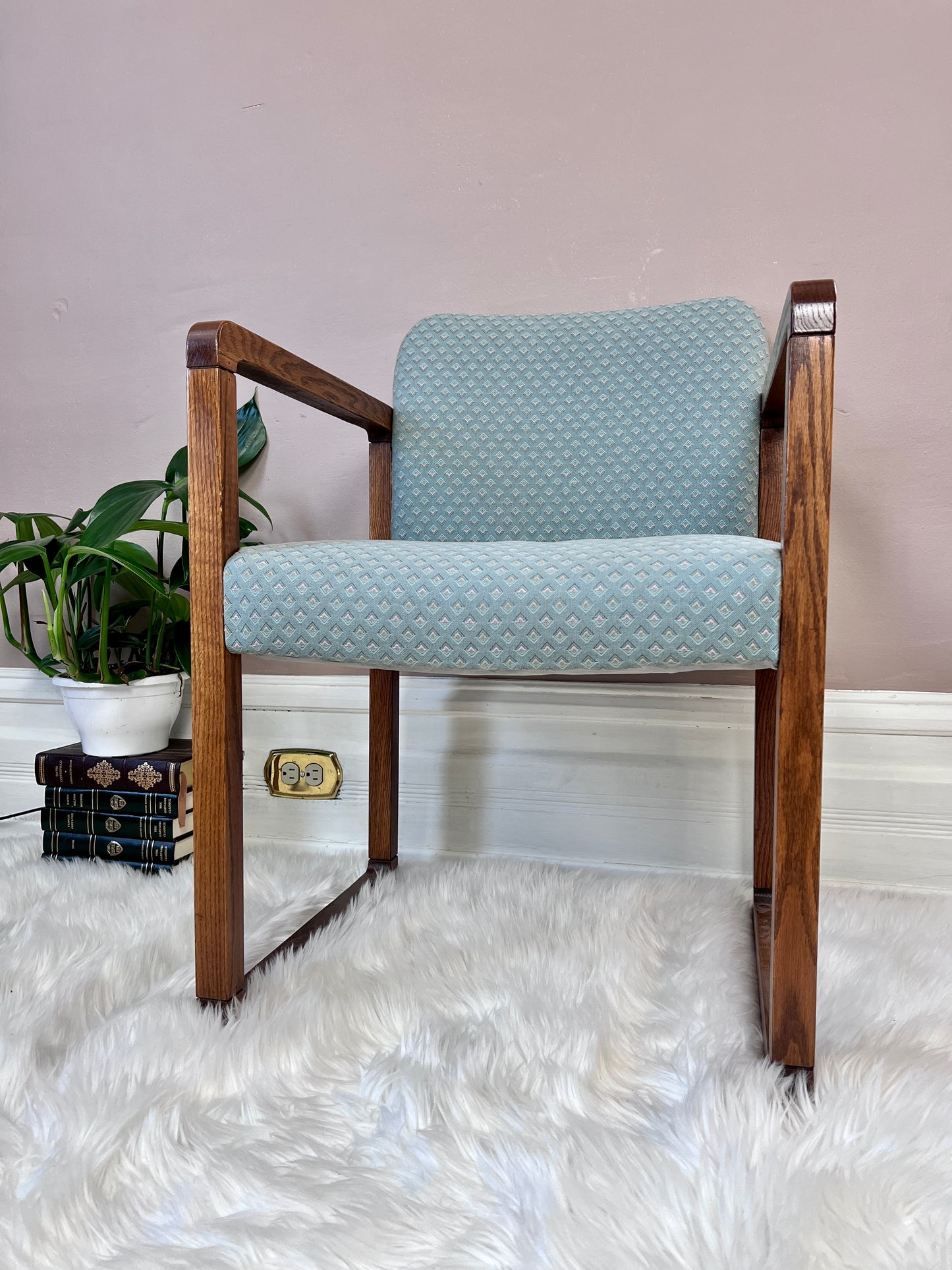 The Cascade Chairs