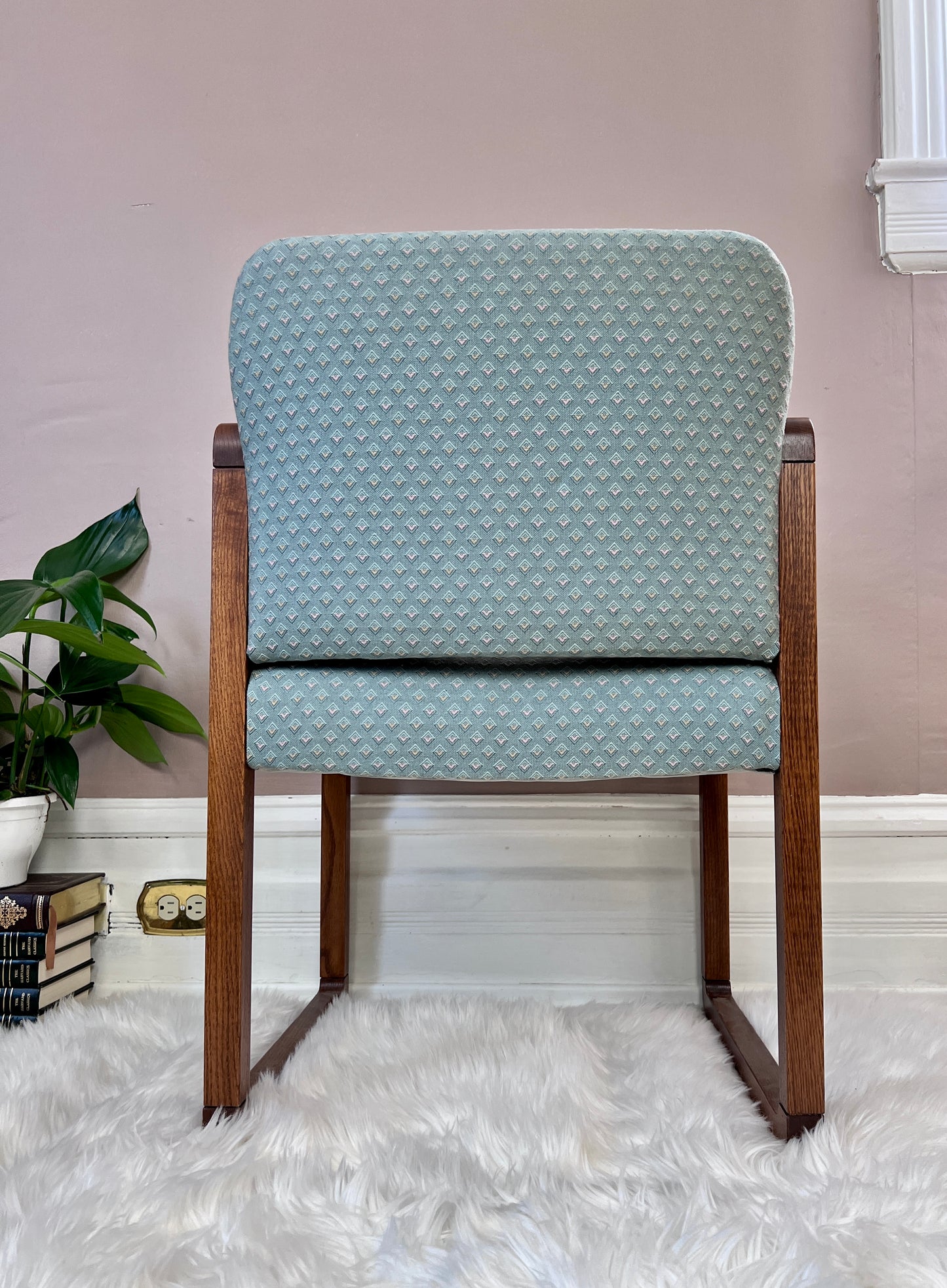 The Cascade Chairs
