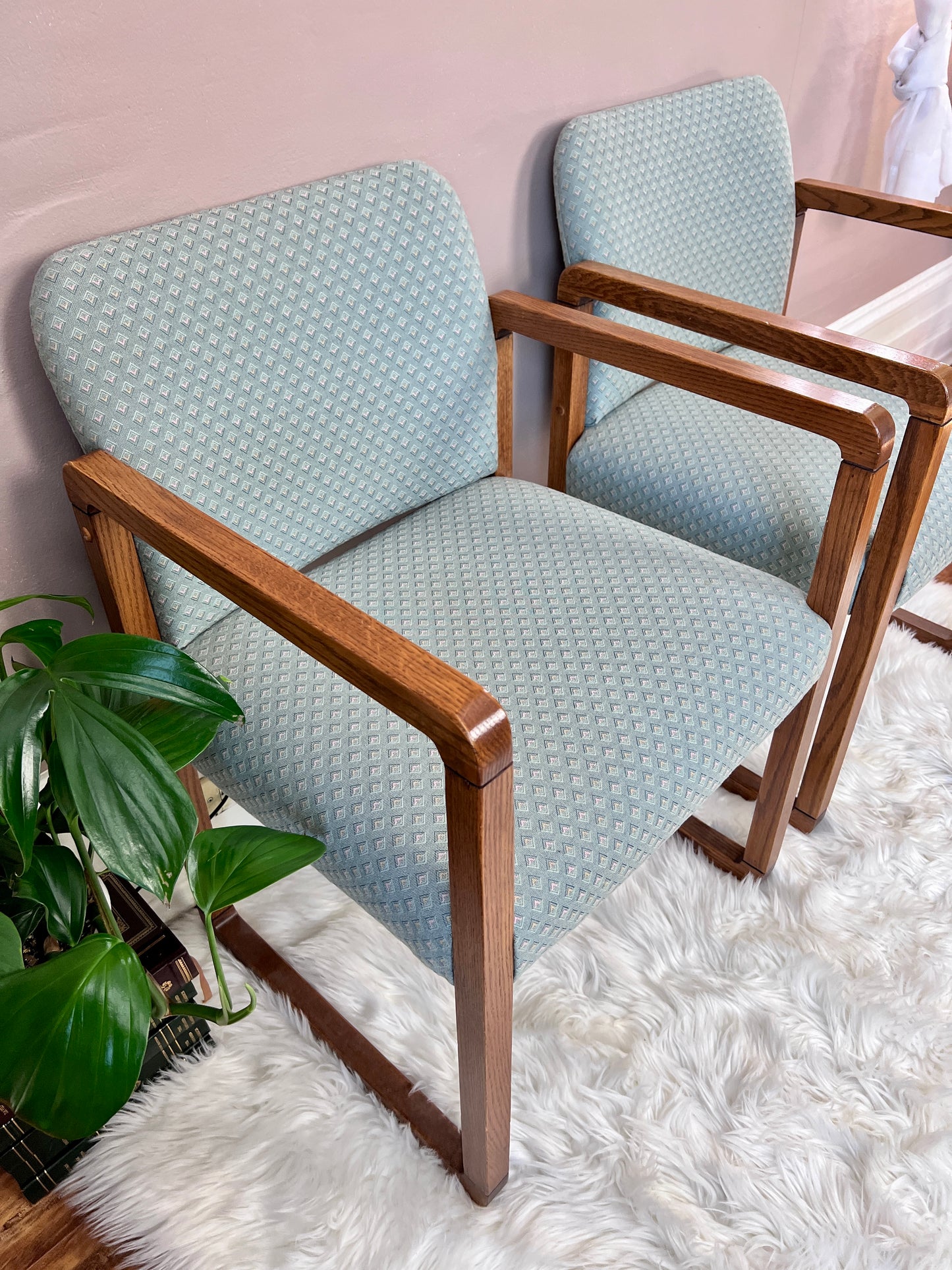 The Cascade Chairs