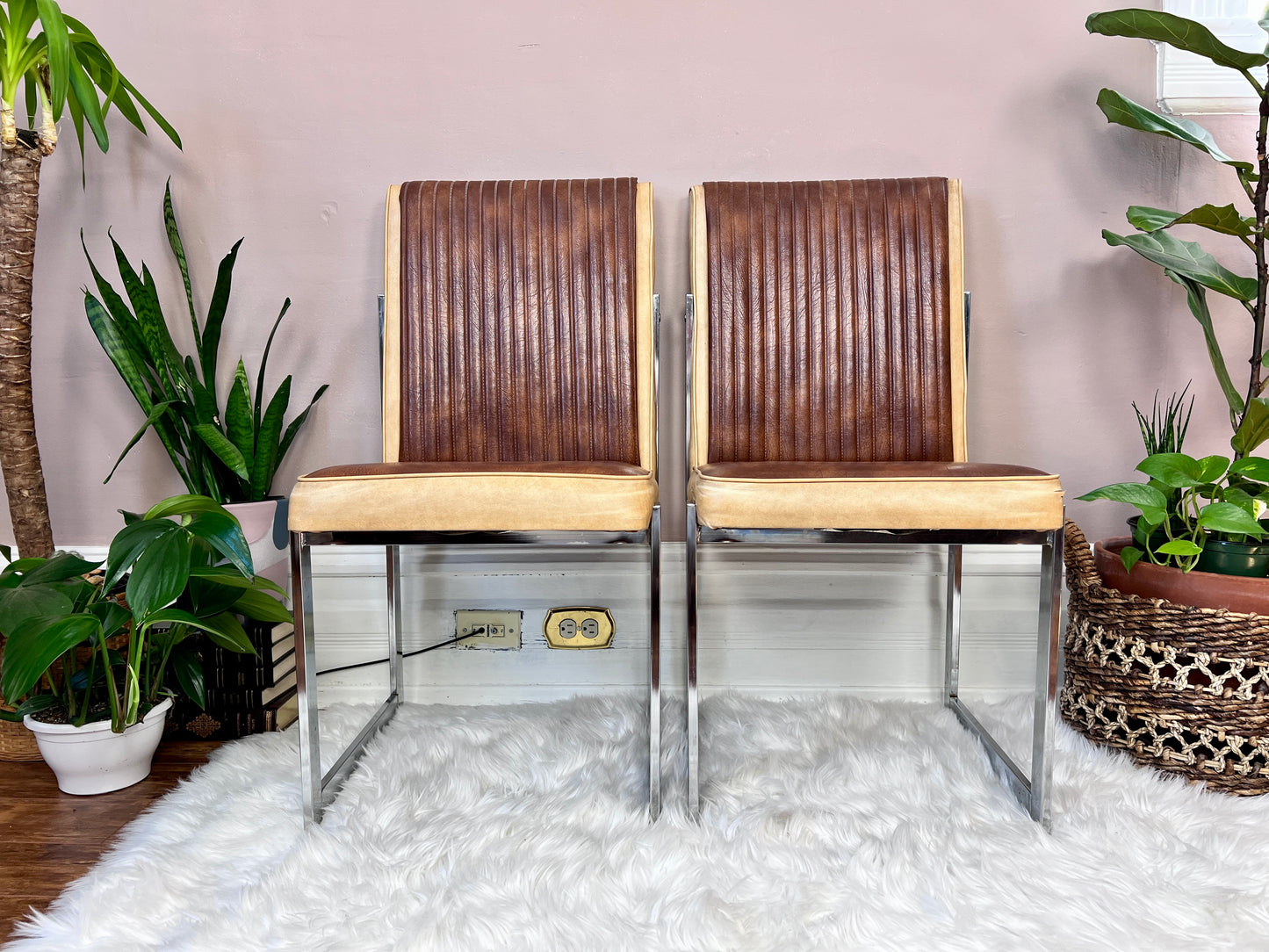 The Fresno Chairs