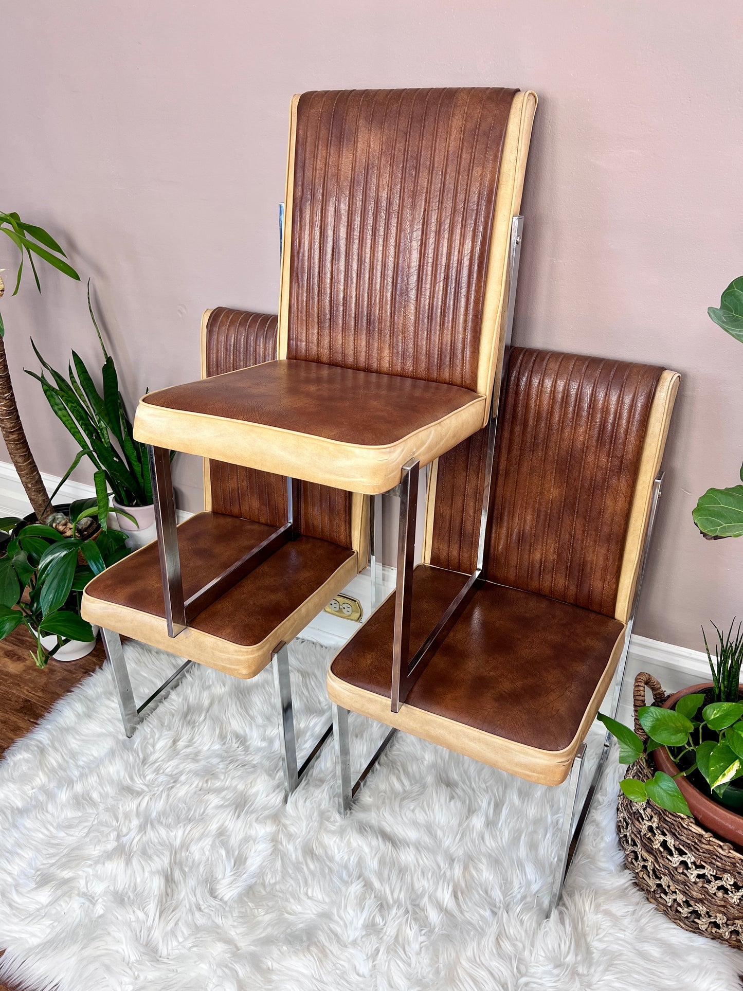 The Fresno Chairs