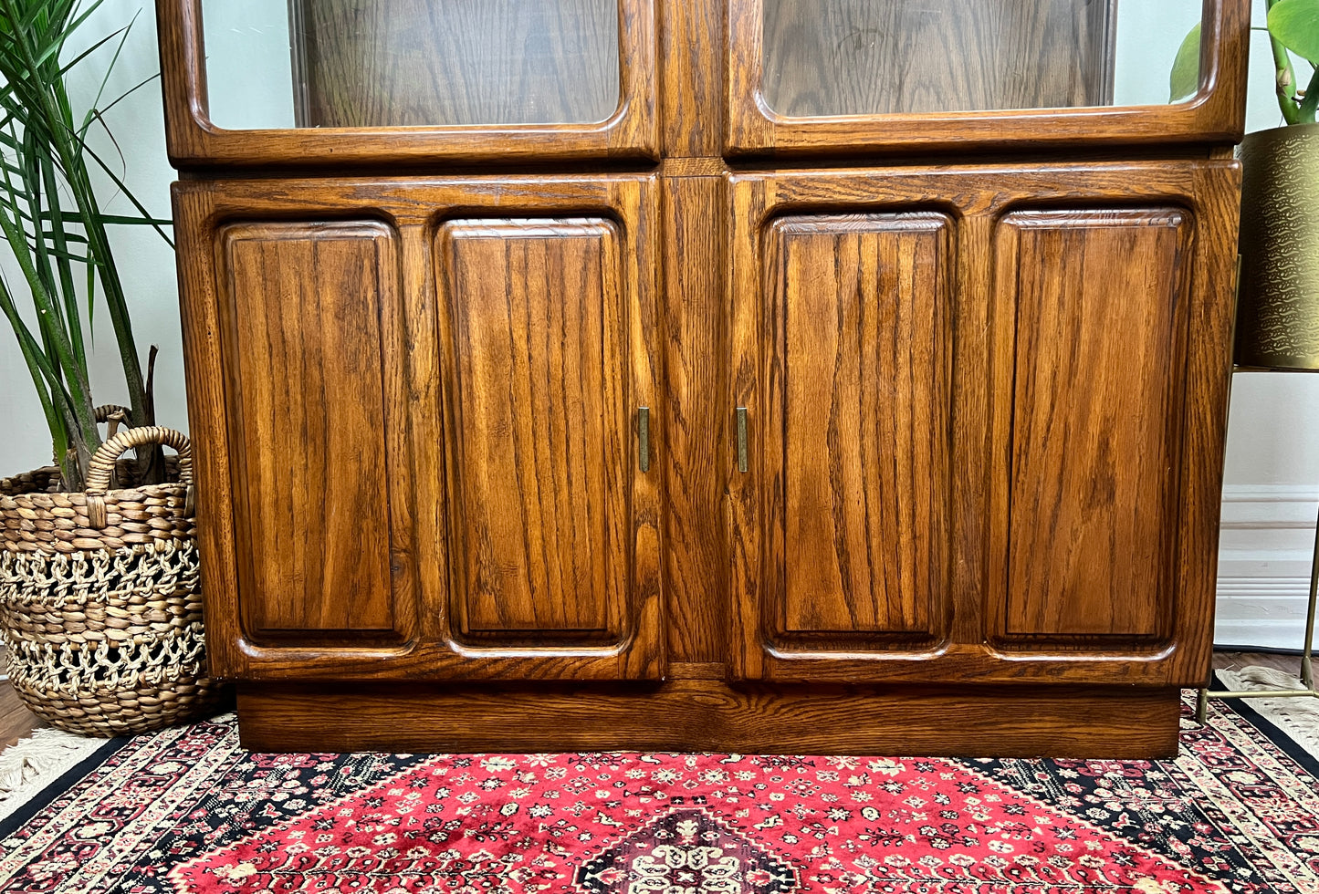 The Odile Display Cabinet