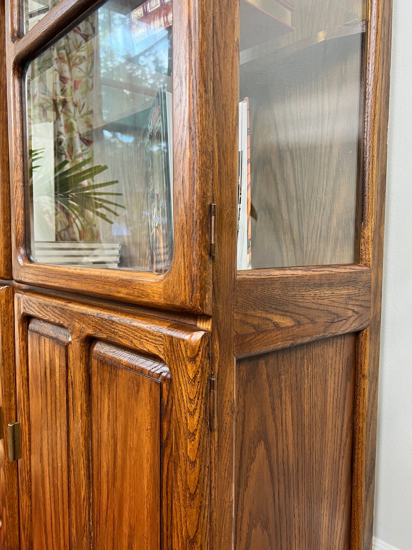 The Odile Display Cabinet