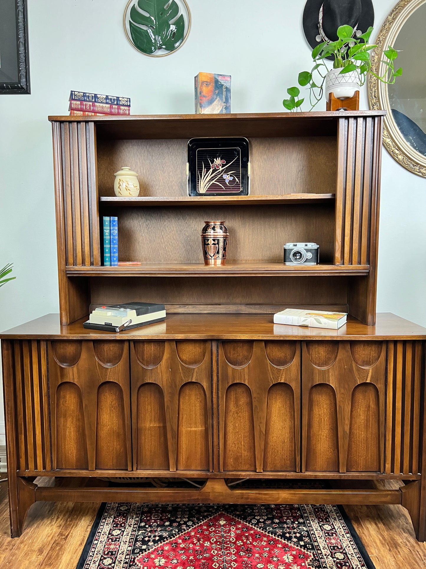 The Holger Hutch