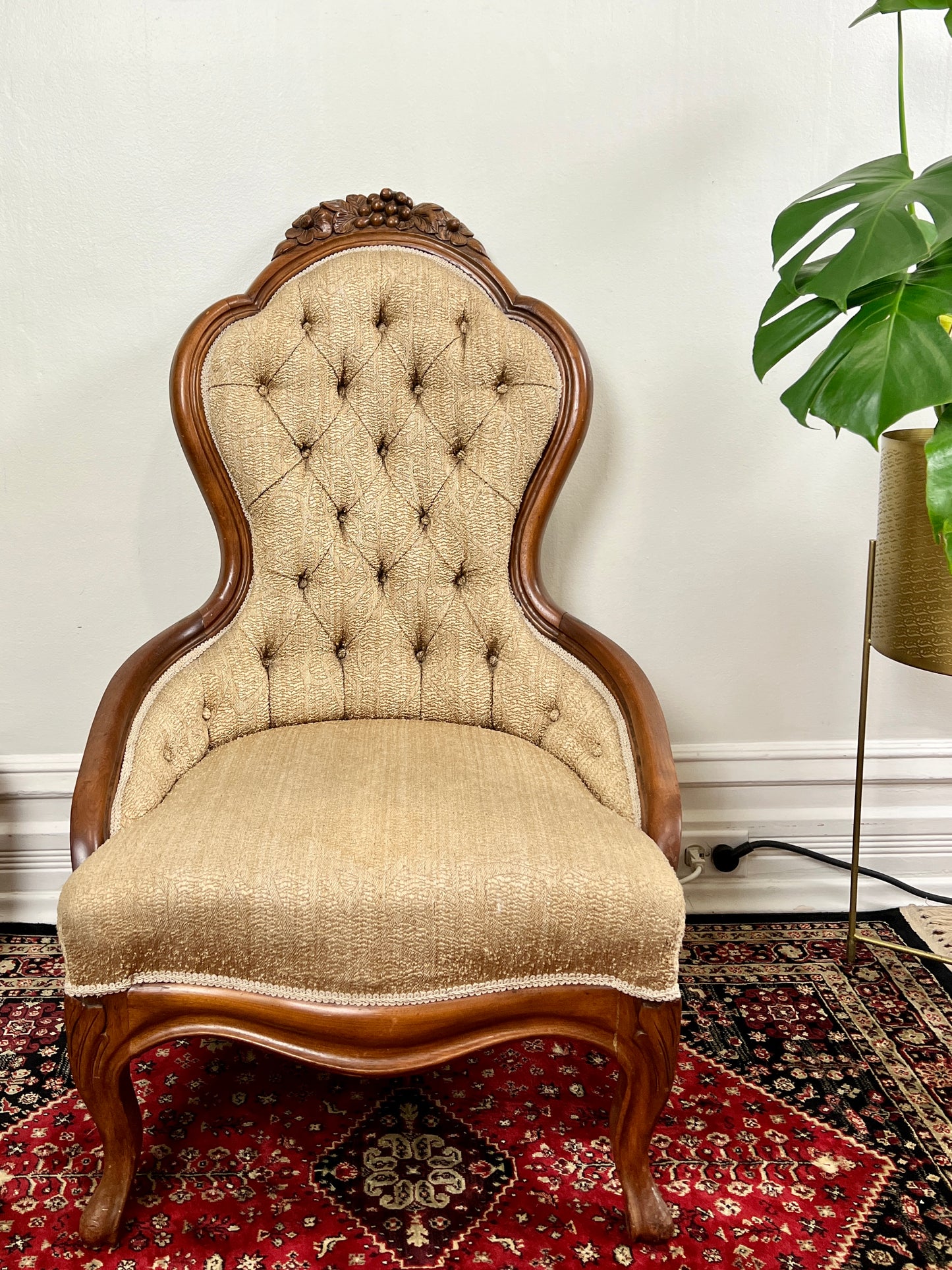 The Hermedes Chair