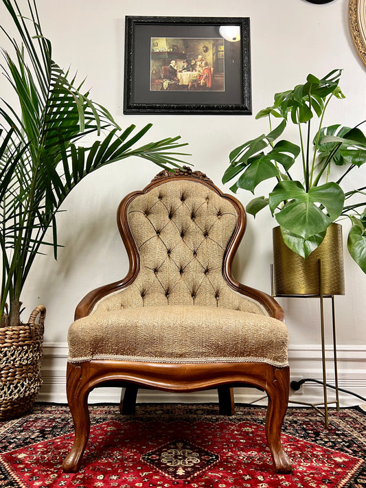 The Hermedes Chair