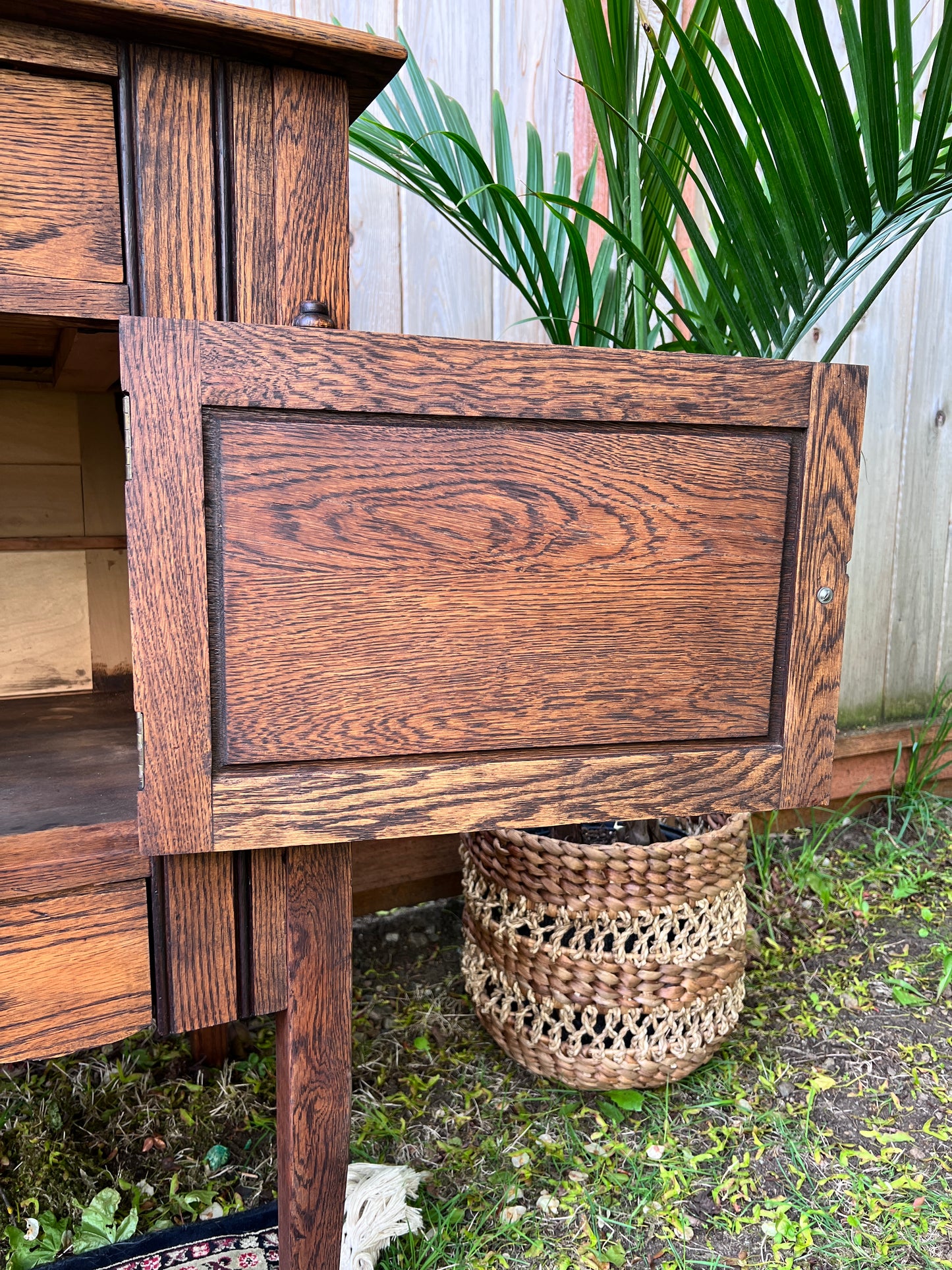 The Edmund Kitchen Island