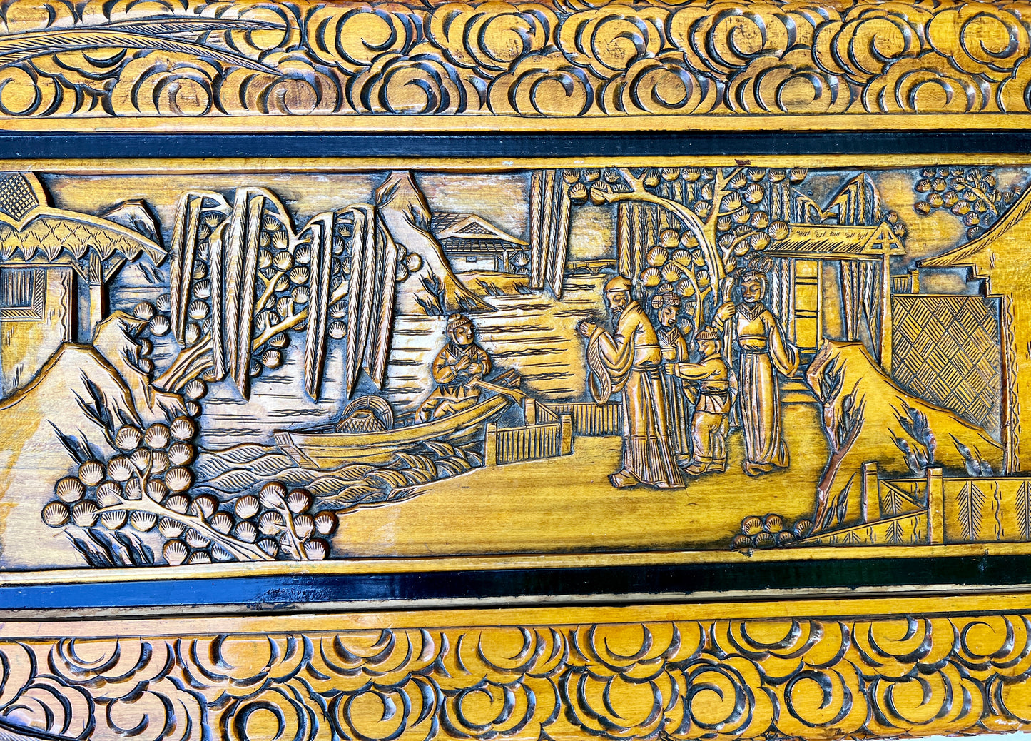 The Camphor Crane Chest