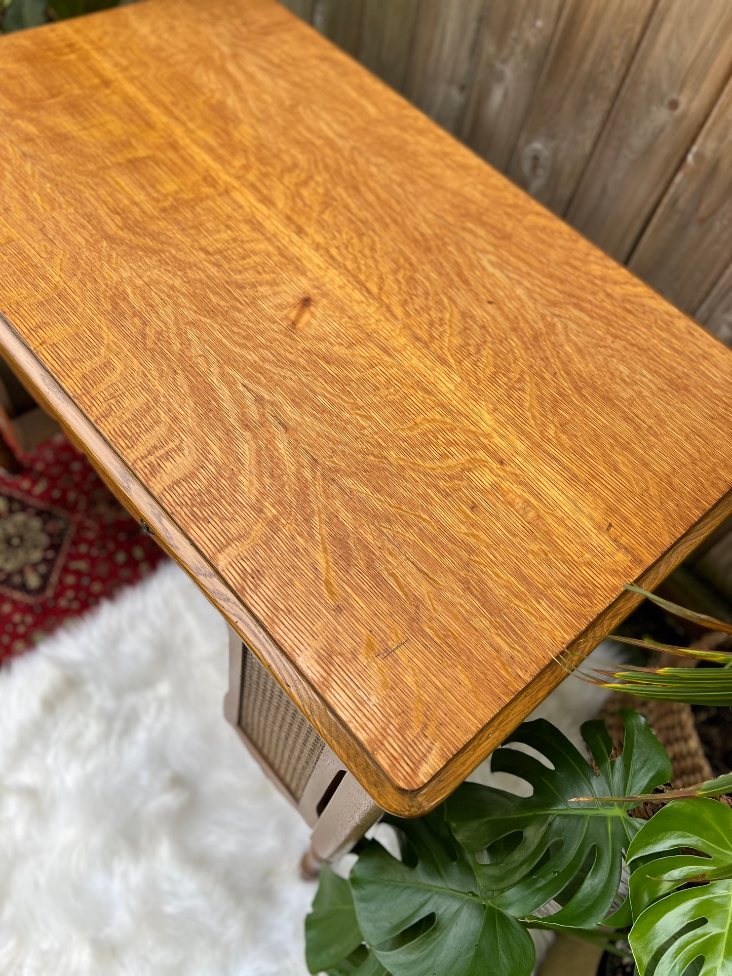 The Kelso Desk