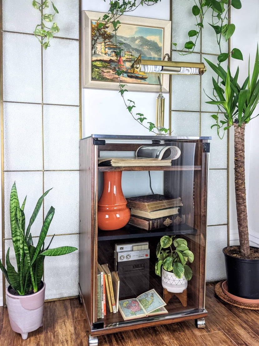 The Mercury Cabinet