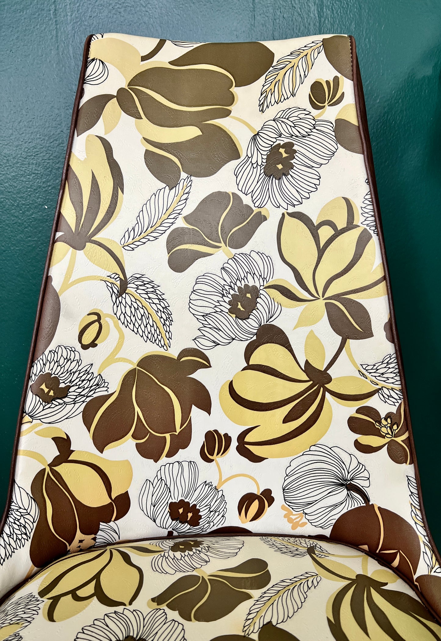 The Crazy Daisy Chairs - only 2 left!