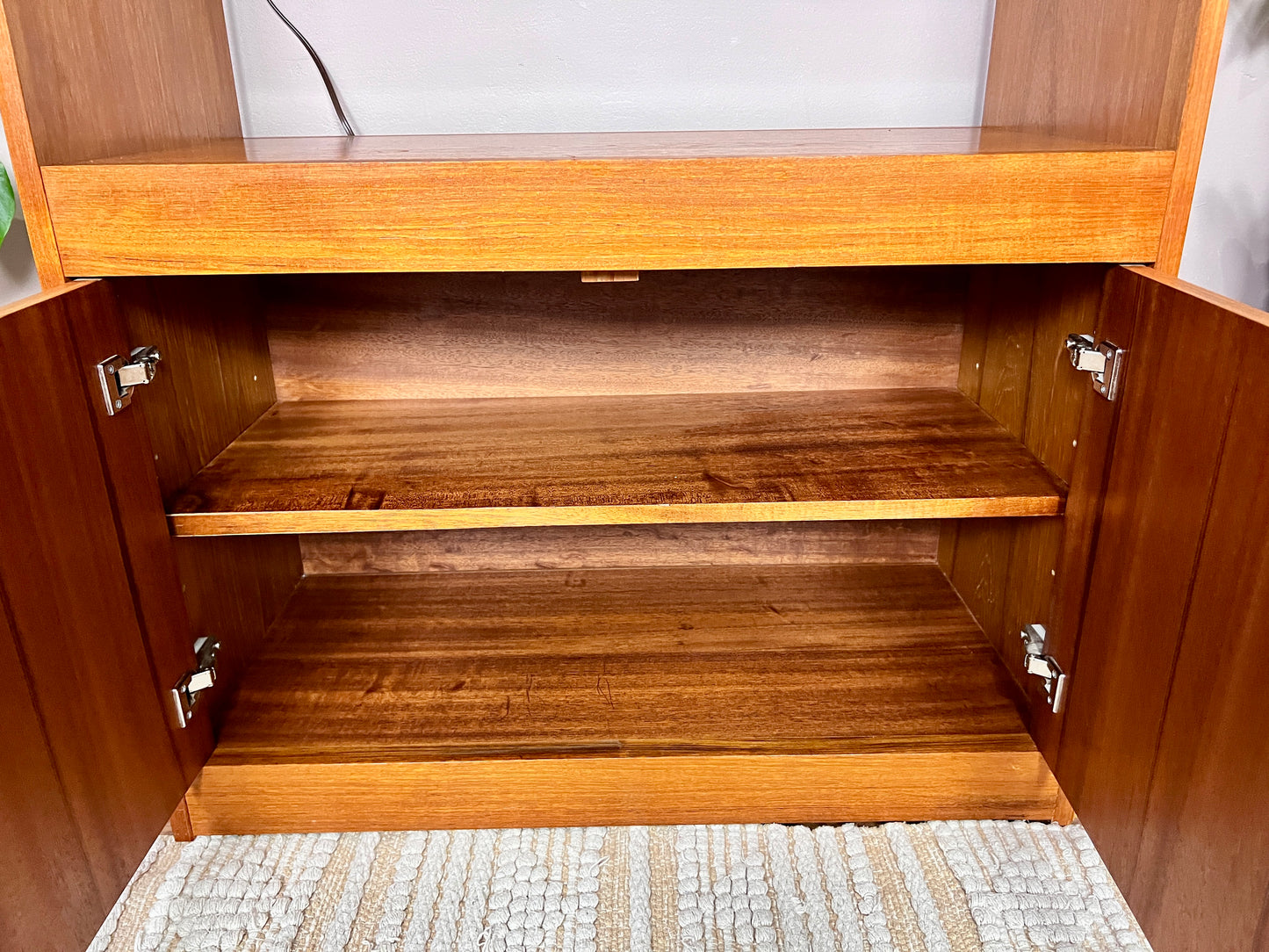 The Linnea Teak Shelf