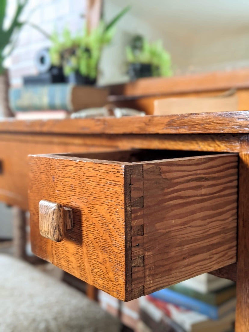 The Eleanor Vanity & Desk