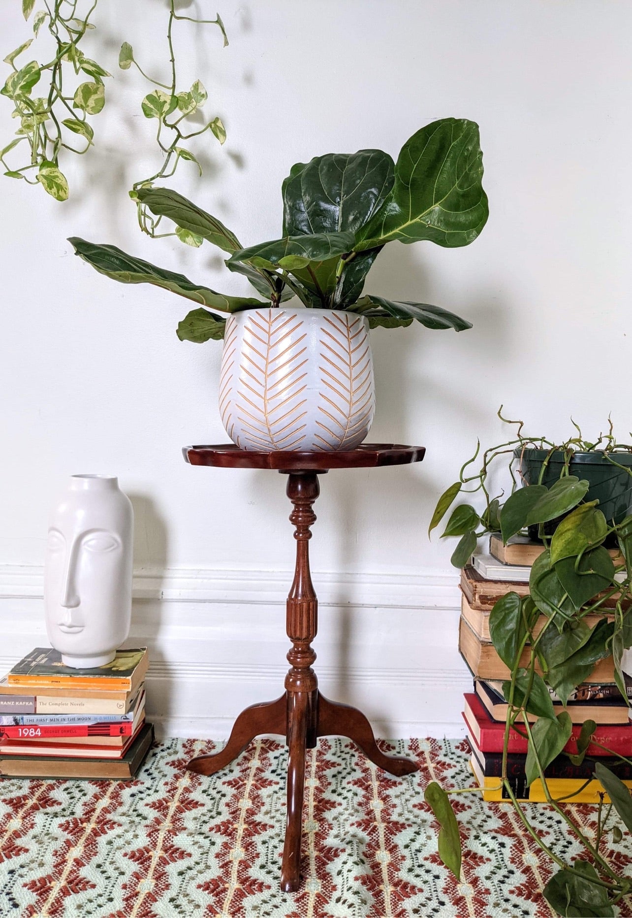 The Cuban Side Table