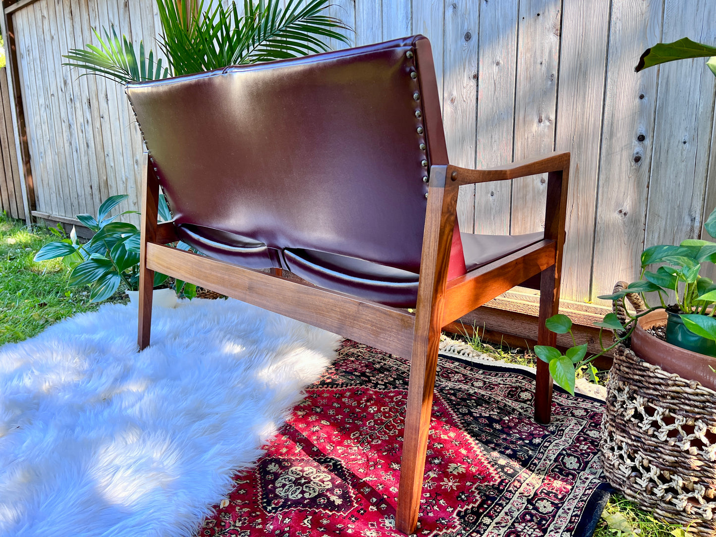 The Alfie Loveseat