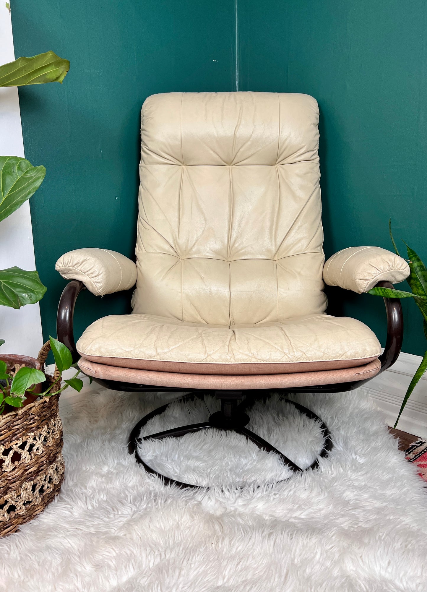 The Beige Leather Chair