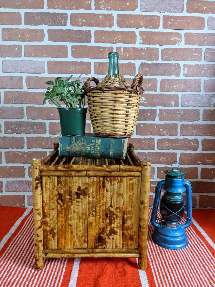 The Burnt Bamboo Square Planter