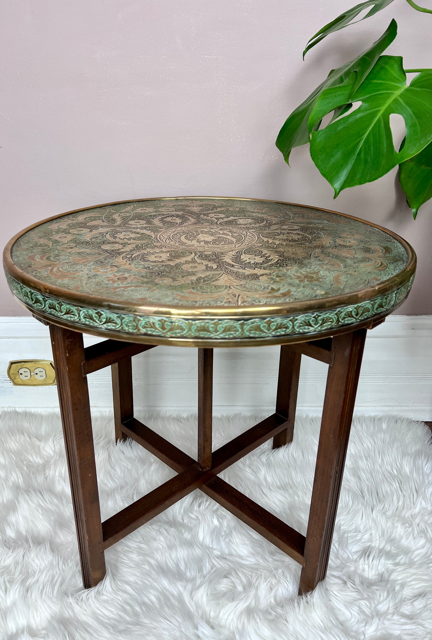 The Aisling Folding Table