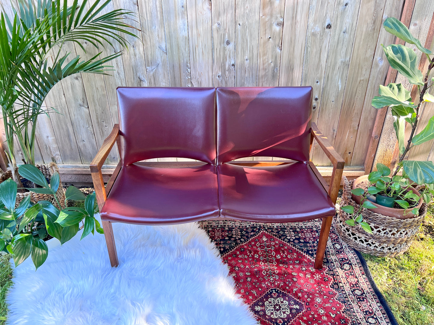 The Alfie Loveseat