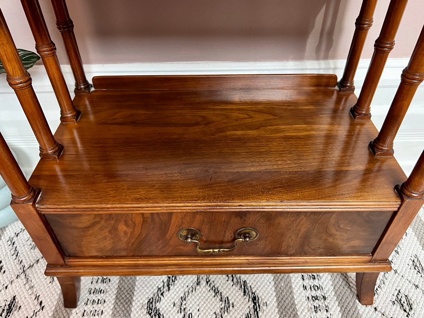 The Colombo Shelf