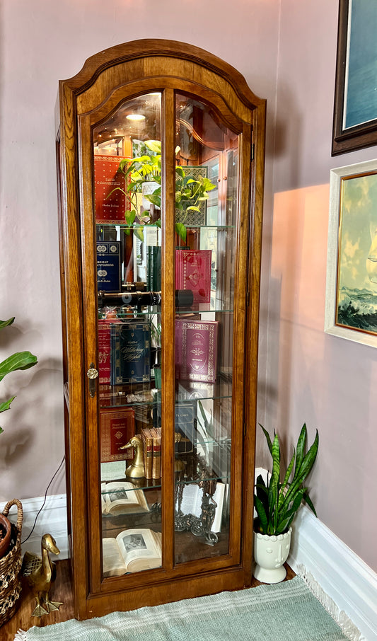 The Orwell Display Cabinet