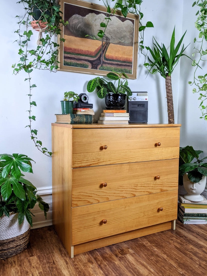 The Sandy Dunes Dresser